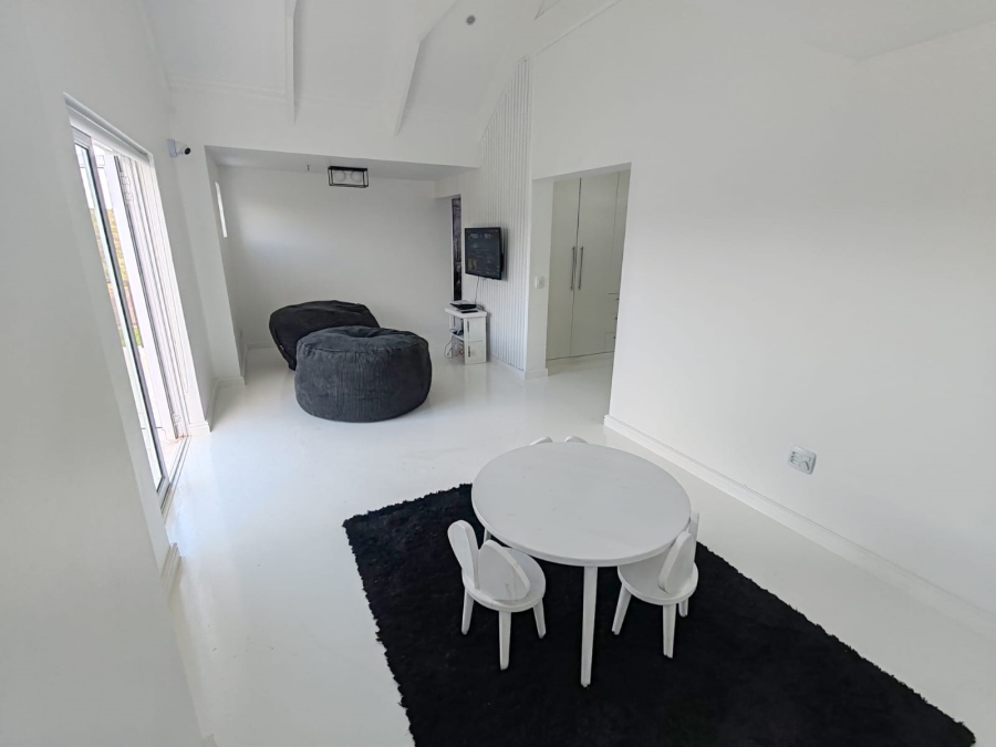 6 Bedroom Property for Sale in Long Acres Country Estate Western Cape